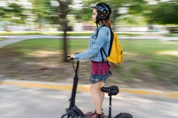 Ajuste de la altura del sillín para patinetes eléctricos: guía completa